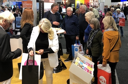 Hälsan i fokus när DOKTORN ställer ut på Seniormässan 2019